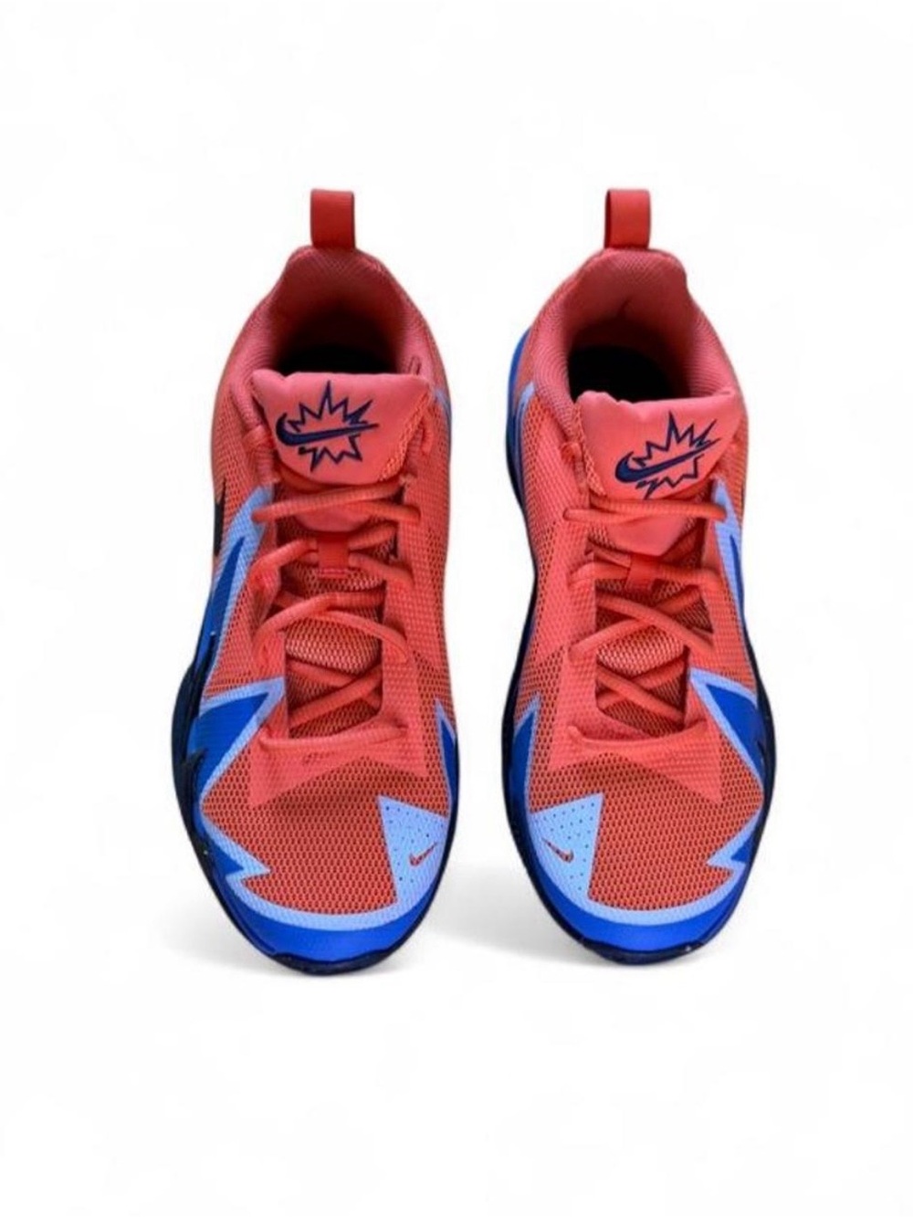 Nike S.T. Dynamite Basketball Shoes 7Y Men’s 7 Women’s 8.5
Nike S.T. Dynamite B